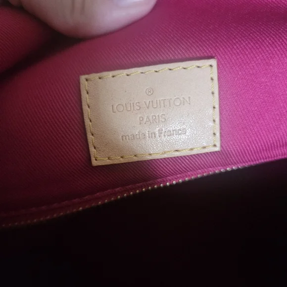 Louis Vuitton Graceful PM With Peony Interior EUC W/Box And Dustbag - Picture 8 of 12